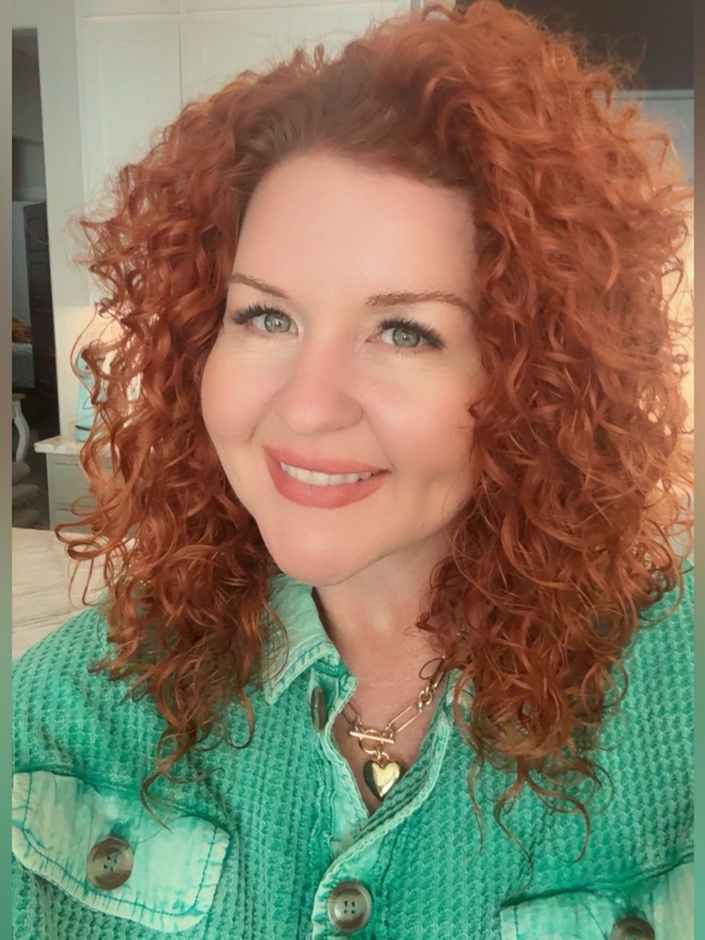 Meet your Posher, April
